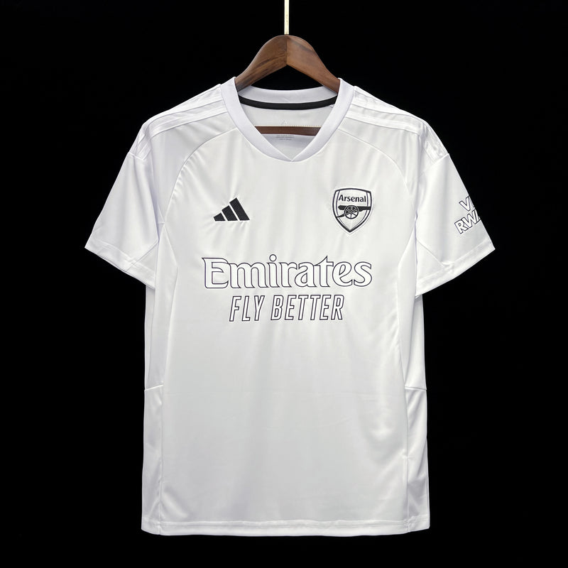 CAMISA ARSENAL 23/24 EDIÇÃO ESPECIAL BLACK E WHITE